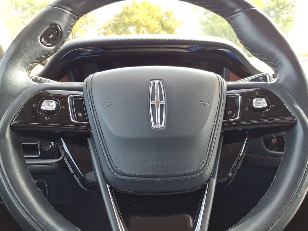 Used 2023 Lincoln Aviator Reserve w/ Equipment Group 201A AWD/4WD image 25