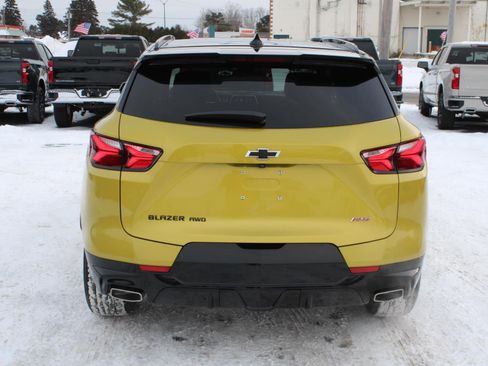 Used 2022 Chevrolet Blazer RS w/ Enhanced Convenience Package image 6