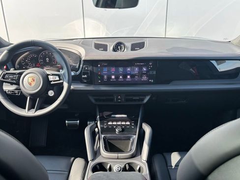 New 2026 Porsche Cayenne GTS AWD/4WD image 20