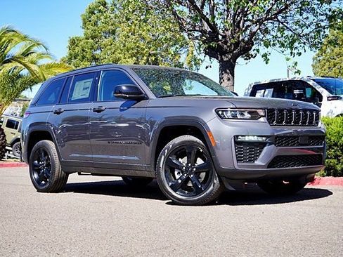 New 2026 Jeep Grand Cherokee Limited w/ Limited Altitude Package image 2