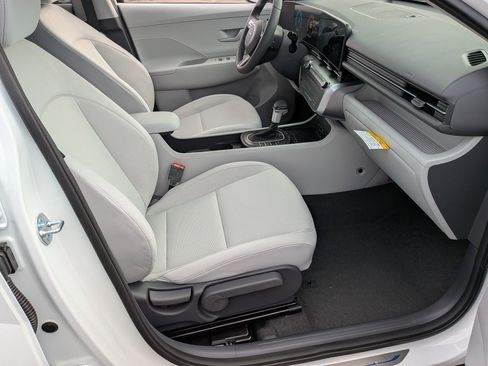 New 2026 Hyundai Kona SEL Sport FWD image 23