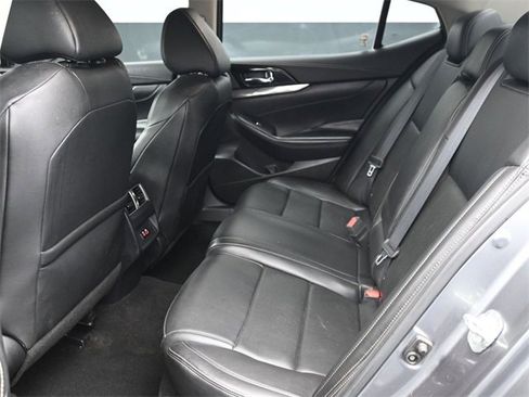 Used 2020 Nissan Maxima 3.5 SL w/ Floor Mat Group image 15