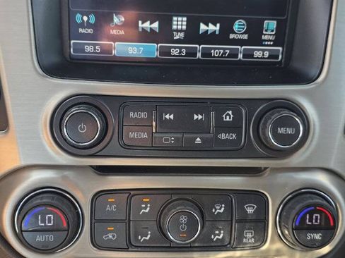 Used 2019 GMC Yukon XL Denali AWD/4WD image 12