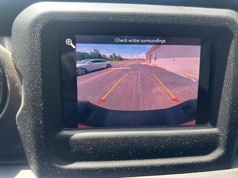 Used 2020 Jeep Gladiator Sport w/ Quick Order Package 24S AWD/4WD image 16
