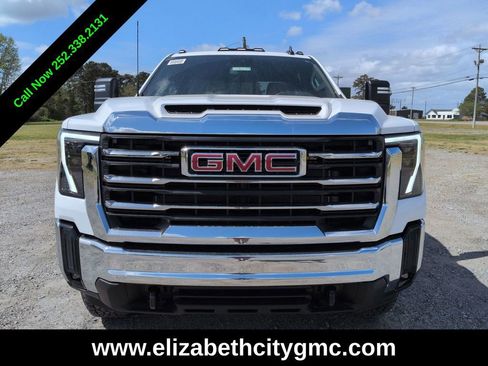 New 2026 GMC Sierra 2500 SLE w/ Preferred Package AWD/4WD image 10