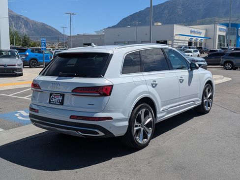 Used 2023 Audi Q7 3.0T Premium Plus AWD/4WD image 3