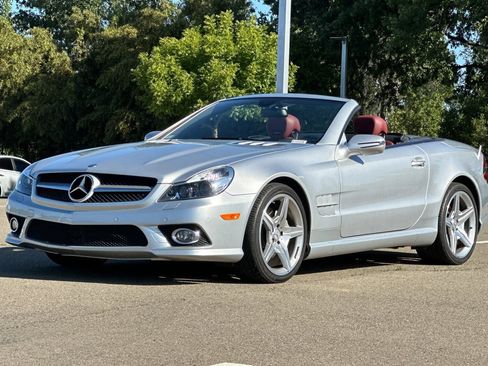 Used 2009 Mercedes-Benz SL 550 image 8