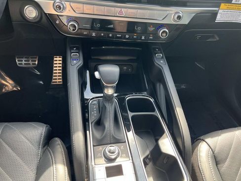 Used 2025 Kia Telluride SX Prestige X-Pro image 36