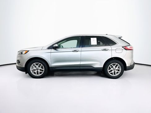 Used 2024 Ford Edge SEL AWD/4WD image 4