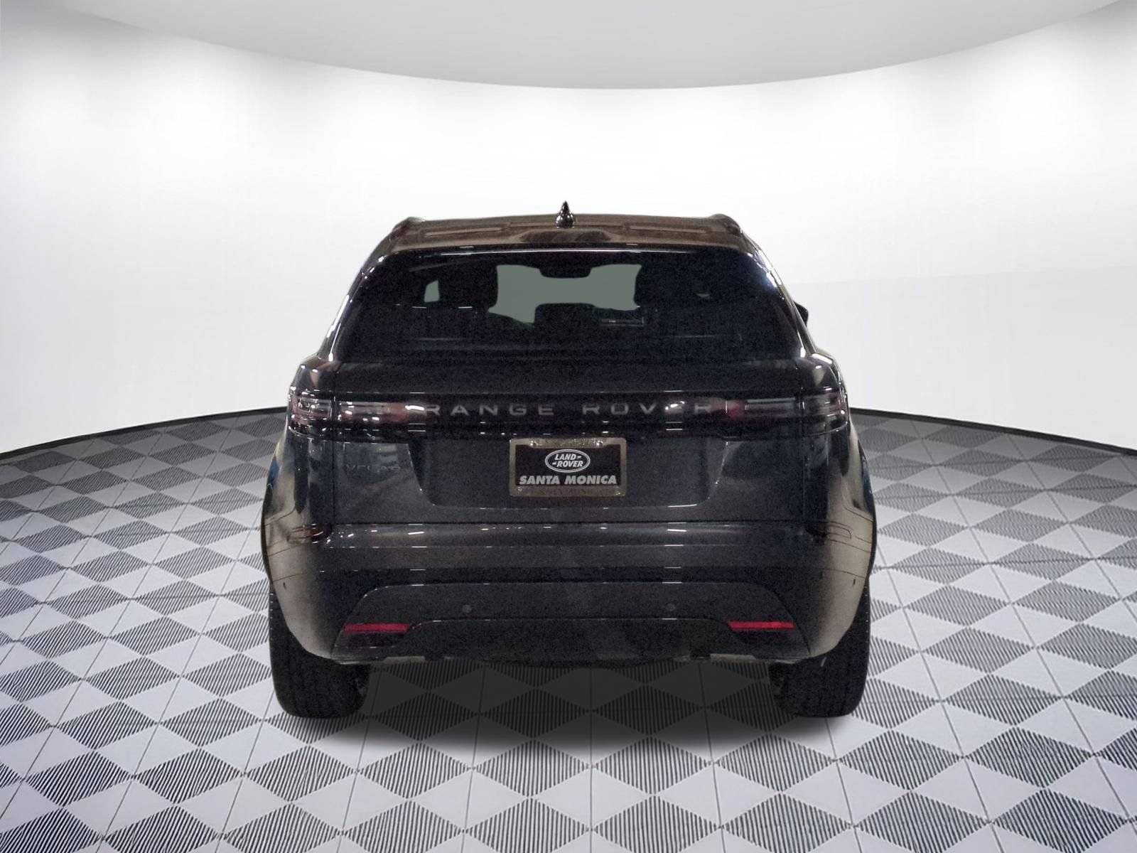 New 2026 Land Rover Range Rover Velar Dynamic SE AWD/4WD image 4