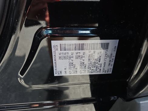 Used 2024 Nissan Rogue S FWD image 35