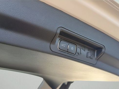 New 2026 Ford Explorer Platinum w/ LUX Leather Package image 22