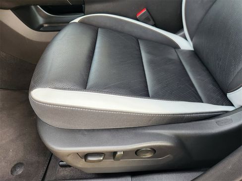 Used 2024 Buick Envision Sport Touring image 20