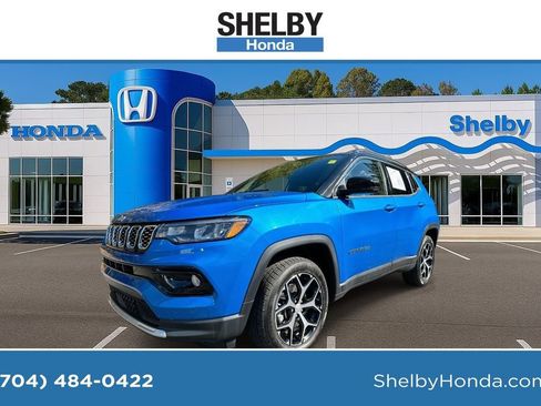 Used 2024 Jeep Compass Limited image 1