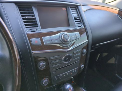 Used 2016 INFINITI QX80 4WD w/ Driver's Assistance Package image 29