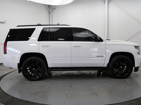 Used 2019 Chevrolet Tahoe Premier w/ RST 6.2L Performance Edition AWD/4WD image 8