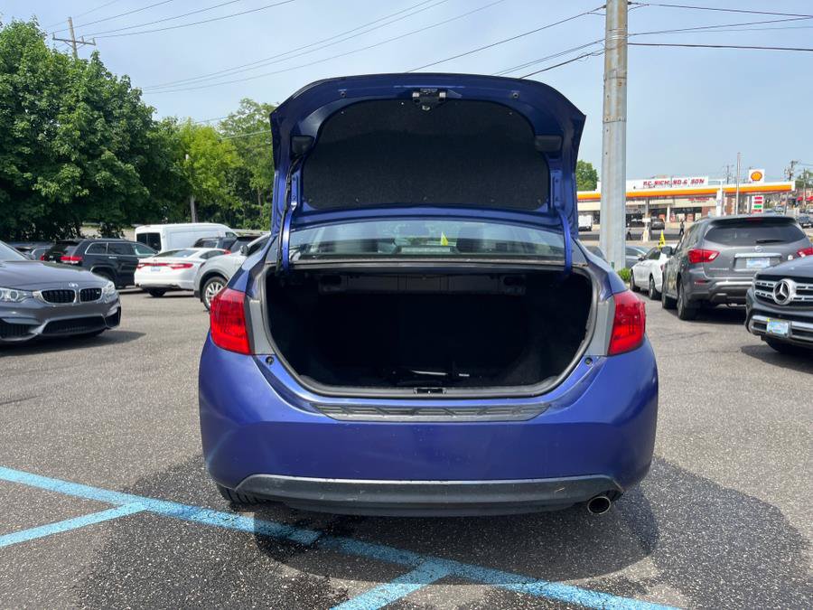 Used 2019 Toyota Corolla SE w/ Body Protection Package FWD image 23