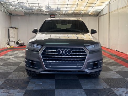 Used 2017 Audi Q7 3.0T Premium Plus w/ Premium Plus Package AWD/4WD image 3