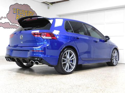 Used 2024 Volkswagen Golf R AWD/4WD image 4