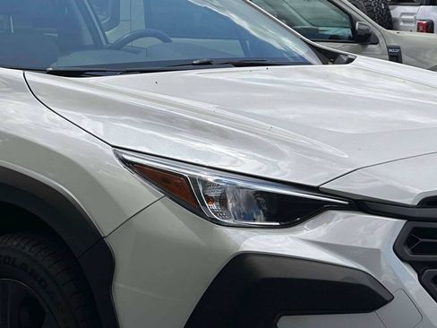 Used 2024 Subaru Crosstrek 2.0i AWD/4WD image 8