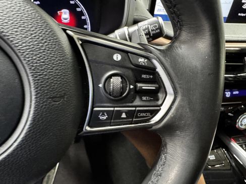 Certified 2023 Acura MDX FWD w/ Technology Package image 16