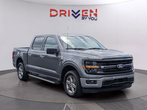 Used 2025 Ford F150 XLT w/ Equipment Group 301A Standard RWD image 8