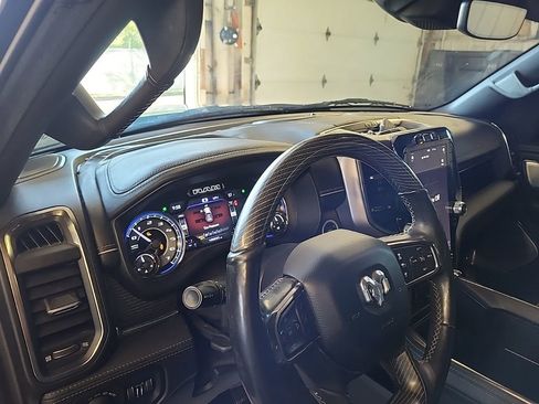 Used 2019 RAM 1500 Limited AWD/4WD image 9