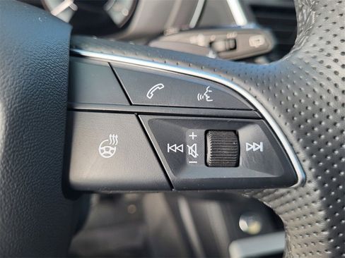 Certified 2024 Audi Q5 e Premium Plus w/ Premium Plus Package image 20