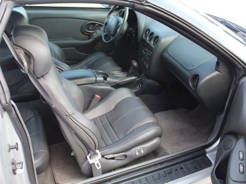 Used 1998 Pontiac Firebird Formula w/ Security Pkg image 9