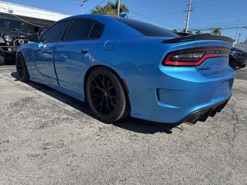 Used 2019 Dodge Charger Scat Pack image 5