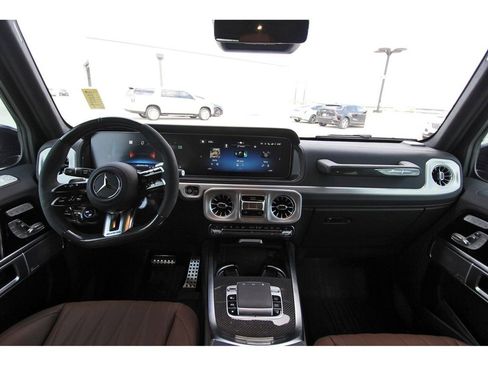 Used 2026 Mercedes-Benz G 63 AMG 4MATIC image 9
