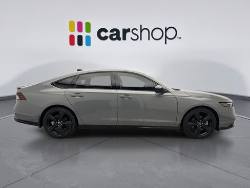 Used 2023 Honda Accord Sport image 6
