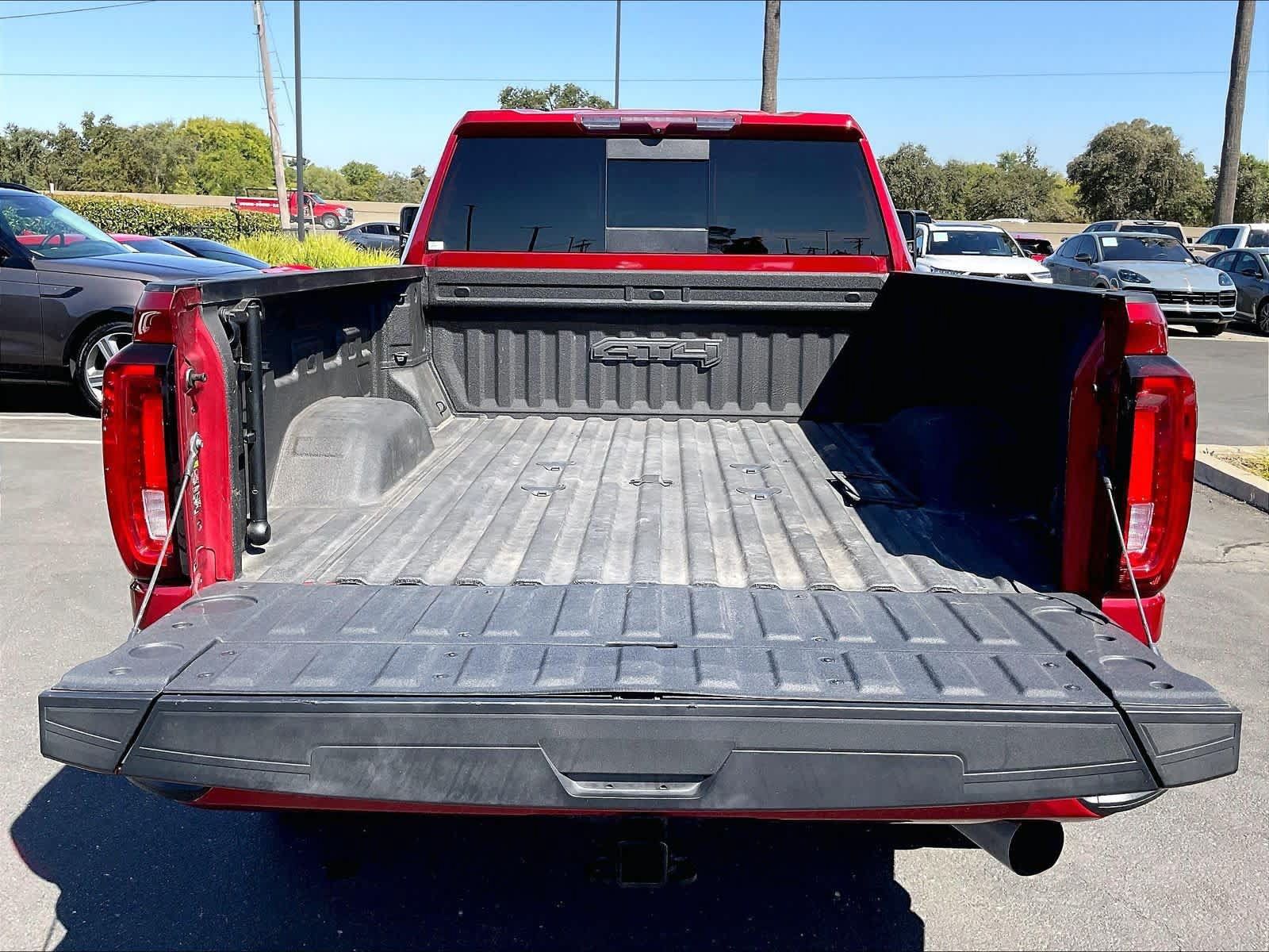 Used 2022 GMC Sierra 2500 AT4 w/ AT4 Preferred Package AWD/4WD image 39