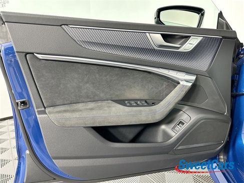 Used 2024 Audi RS 7 Performance image 42