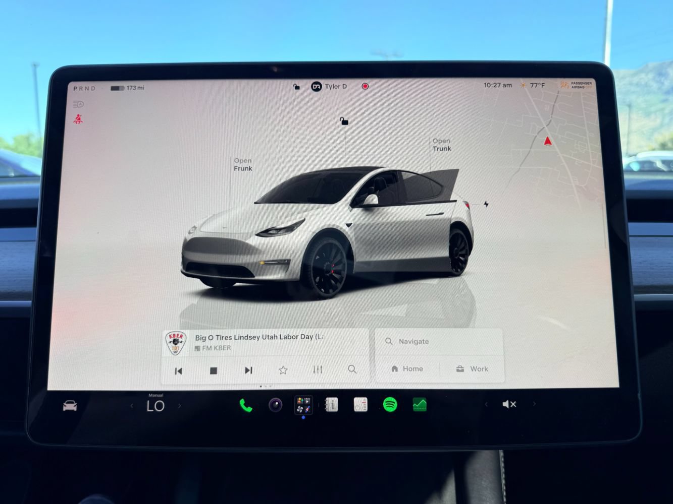 Used 2022 Tesla Model Y Performance AWD/4WD image 14