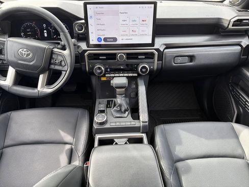 Used 2025 Toyota 4Runner Limited image 16