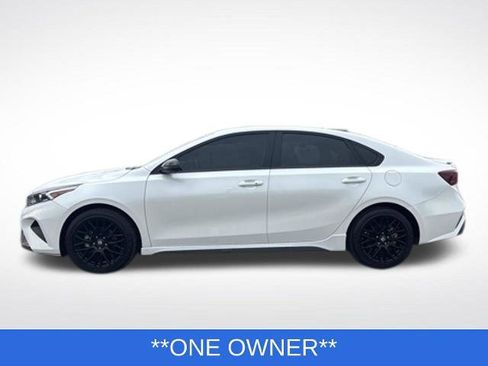 Used 2023 Kia Forte GT-Line w/ GT-Line Premium Package FWD image 2