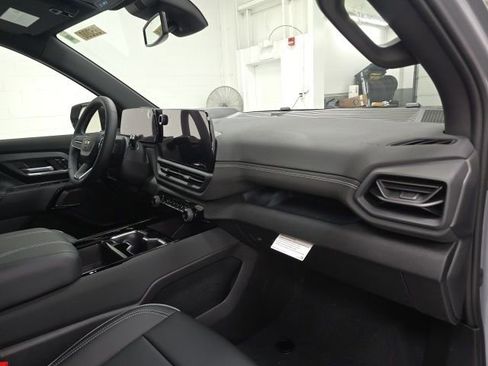 New 2026 Chevrolet Silverado EV LT image 28