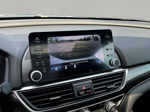 Used 2022 Honda Accord Sport image 14