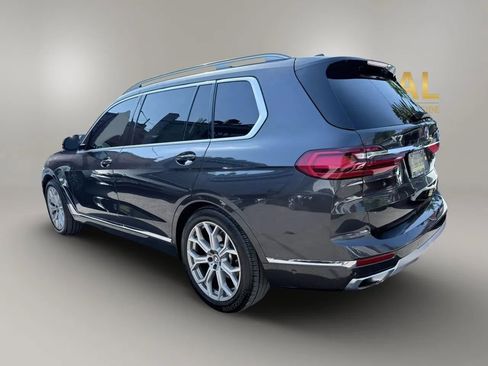 Used 2021 BMW X7 xDrive40i w/ Premium Package 2 AWD/4WD image 4