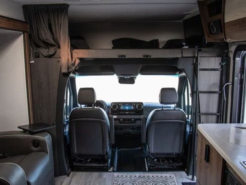 Used 2022 Mercedes-Benz Sprinter 3500 image 20