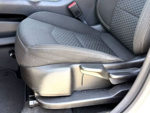 Used 2019 GMC Terrain SLE w/ LPO, Floor Liner Package image 12