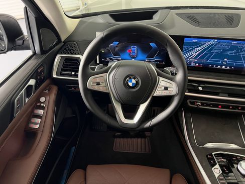 New 2026 BMW X7 xDrive40i w/ Executive Package AWD/4WD image 26
