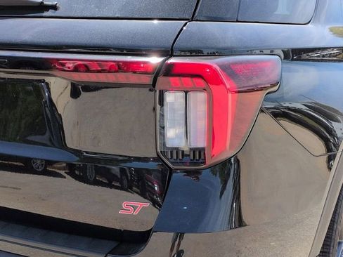 New 2026 Ford Explorer ST RWD image 12