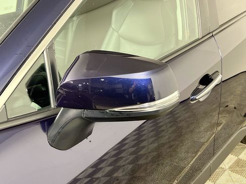 Used 2025 Toyota RAV4 Limited image 13