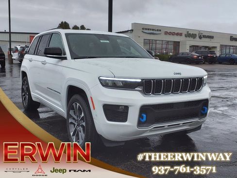 New 2023 Jeep Grand Cherokee Overland image 1