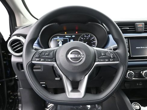 New 2025 Nissan Versa SV w/ Trunk Package FWD image 14