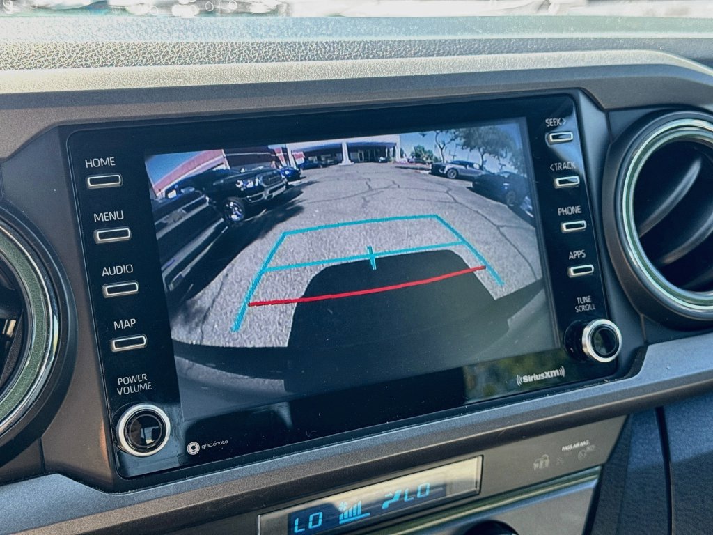 Used 2021 Toyota Tacoma TRD Sport w/ Technology Package RWD image 13