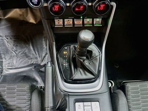 Used 2026 Toyota GR86 w/ ALL Weather Mat Package (TMS) RWD image 16
