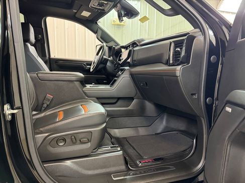 Used 2024 GMC Sierra 2500 AT4 w/ AT4 Premium Plus Package image 26